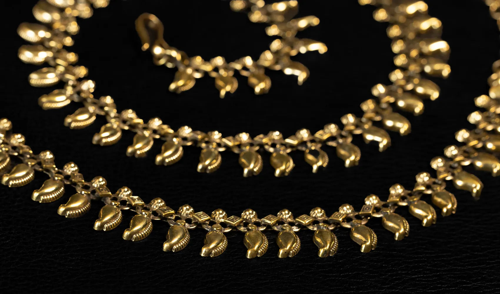 Product - NOIR KĀLA