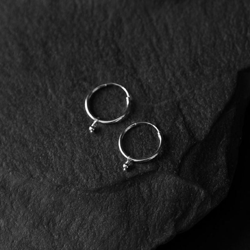 Starseed | Boucles d'oreilles créoles à breloques  - NOIR KĀLA