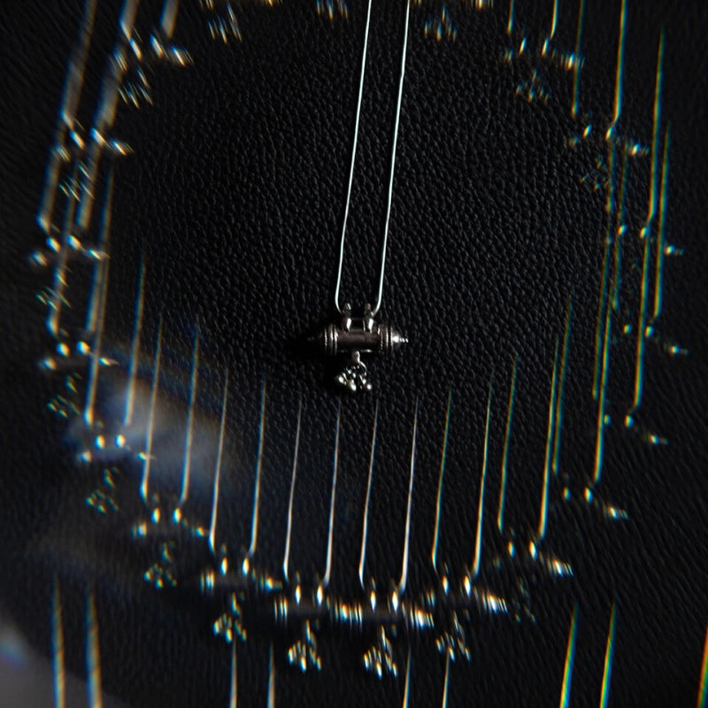 Wind Womxn Amulet | Collier pendentif