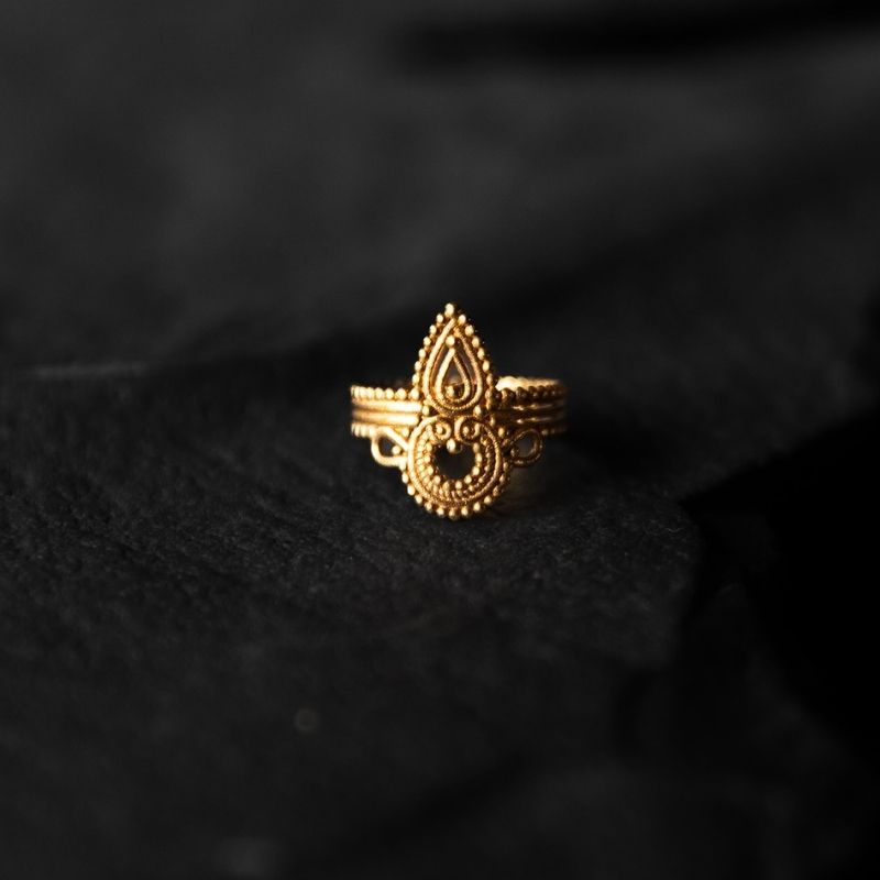 Product - NOIR KĀLA