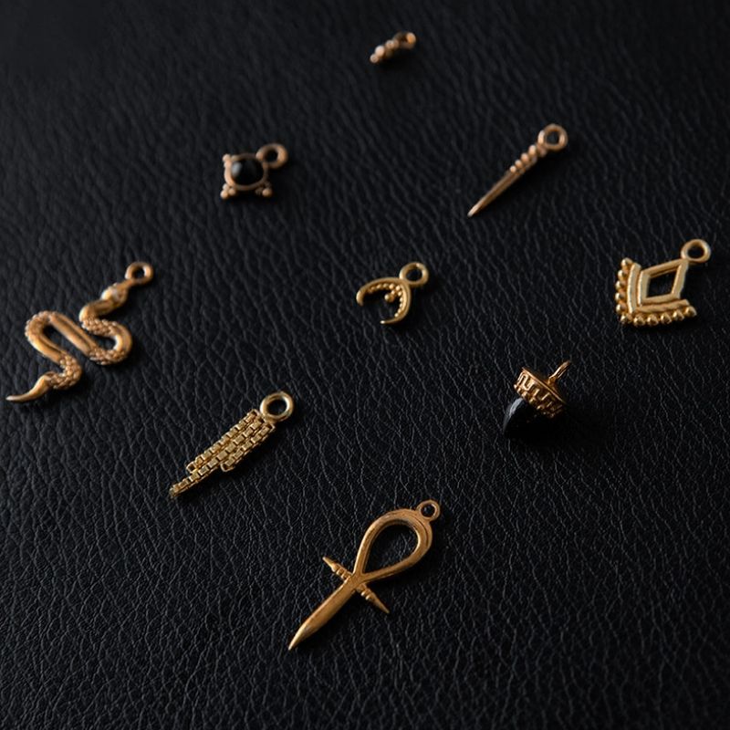 Product - NOIR KĀLA