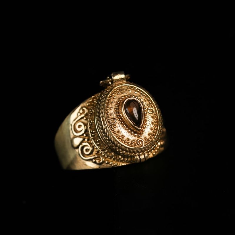 Product - NOIR KĀLA