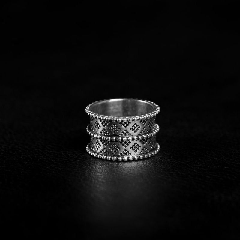 Trinity | Bague - NOIR KĀLA