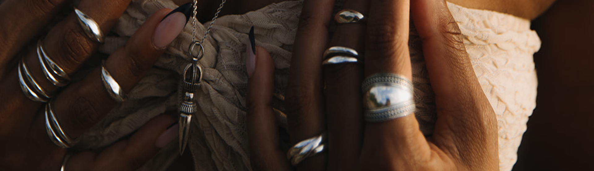 Product - NOIR KĀLA