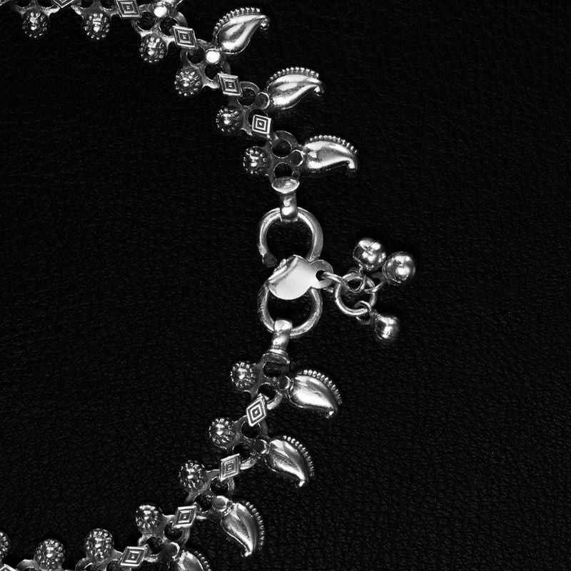 Product - NOIR KĀLA