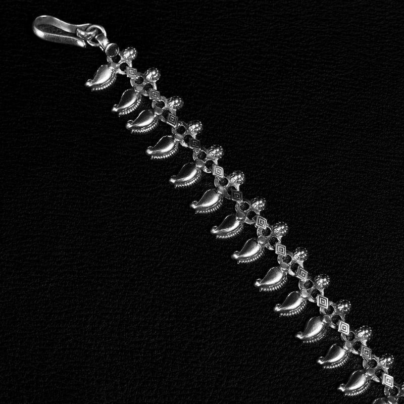 Product - NOIR KĀLA