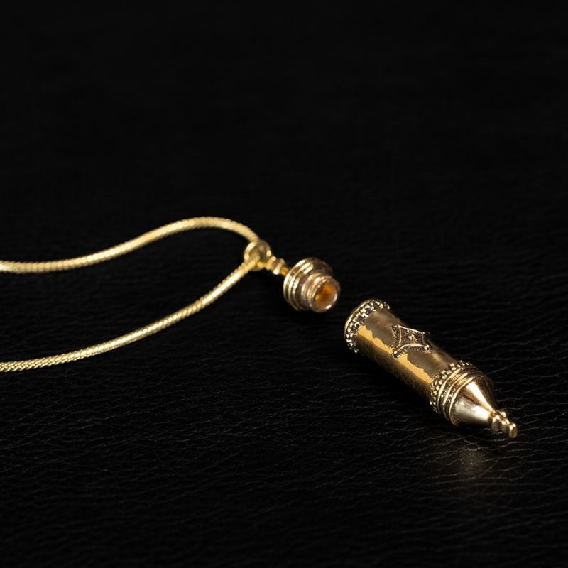 Product - NOIR KĀLA