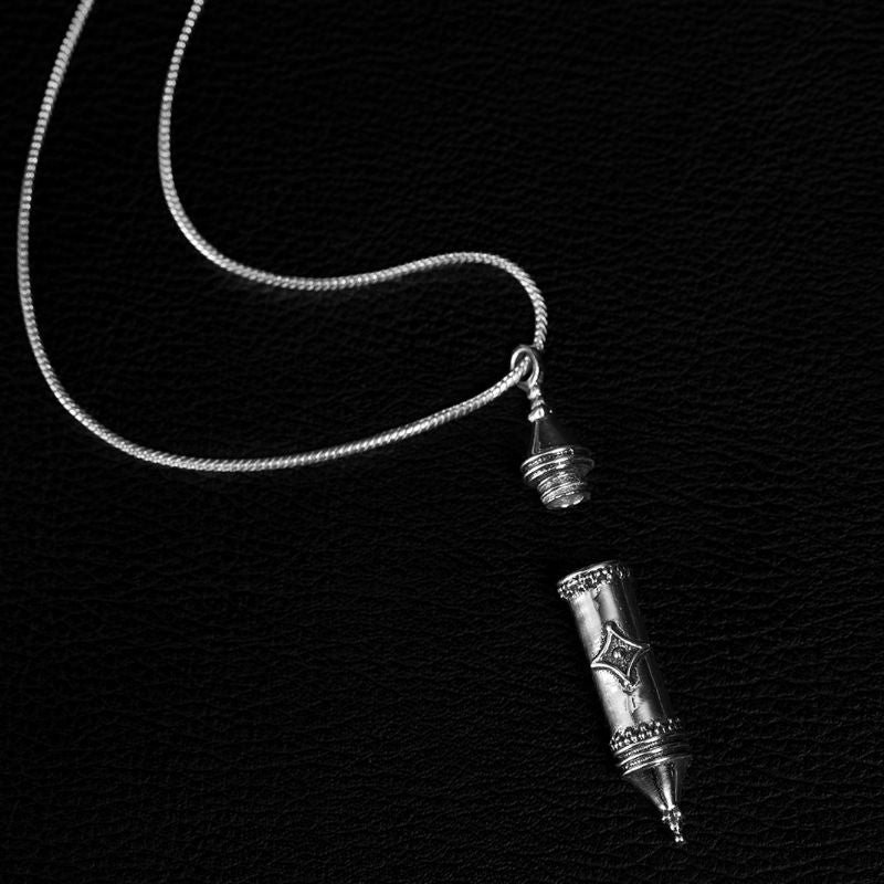 Product - NOIR KĀLA