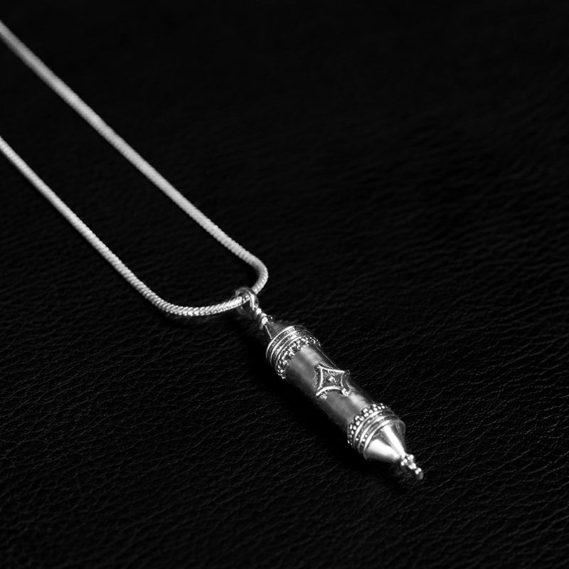 Product - NOIR KĀLA