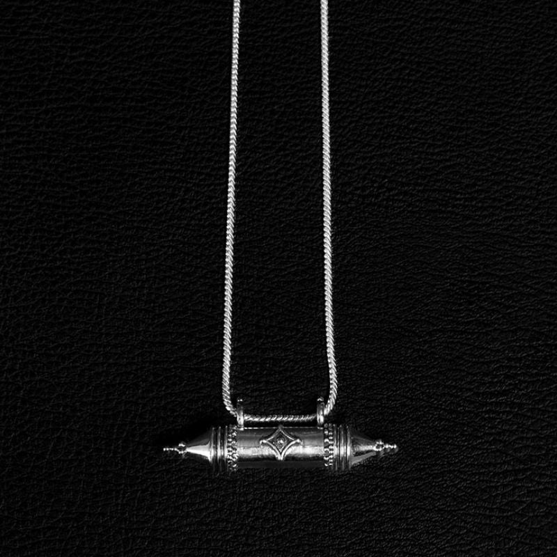 Product - NOIR KĀLA