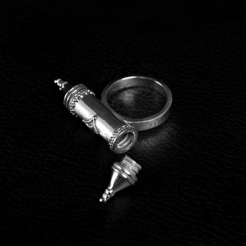 Product - NOIR KĀLA