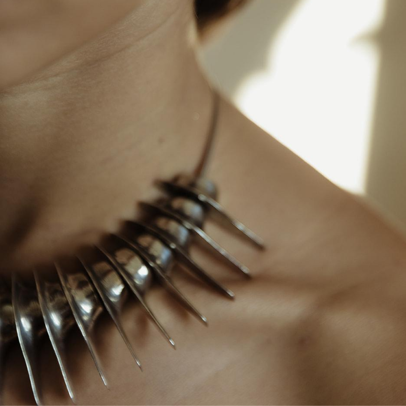 Reptilien | Tour de cou - NOIR KĀLA