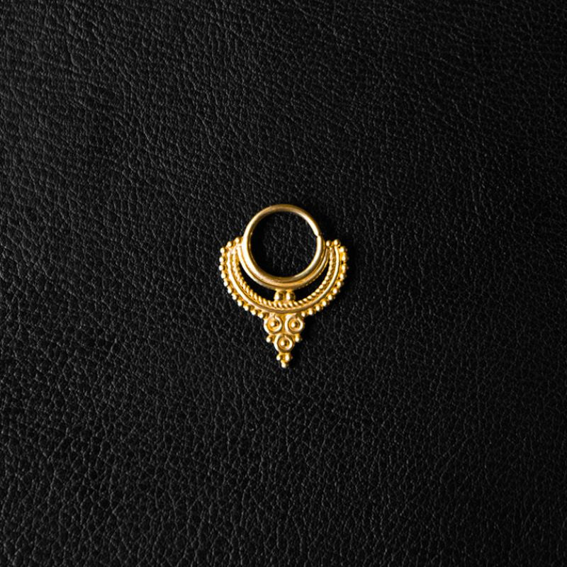 Divine | Piercing Septum - Or (18k Sale Collection) - NOIR KĀLA
