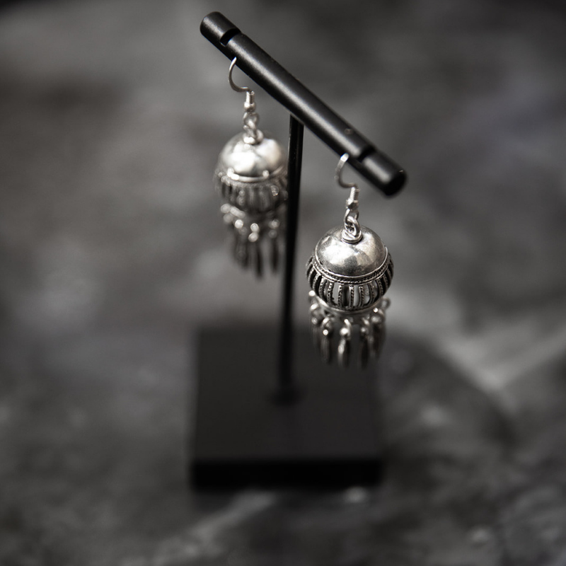 Reine Jhumka | Des boucles d'oreilles