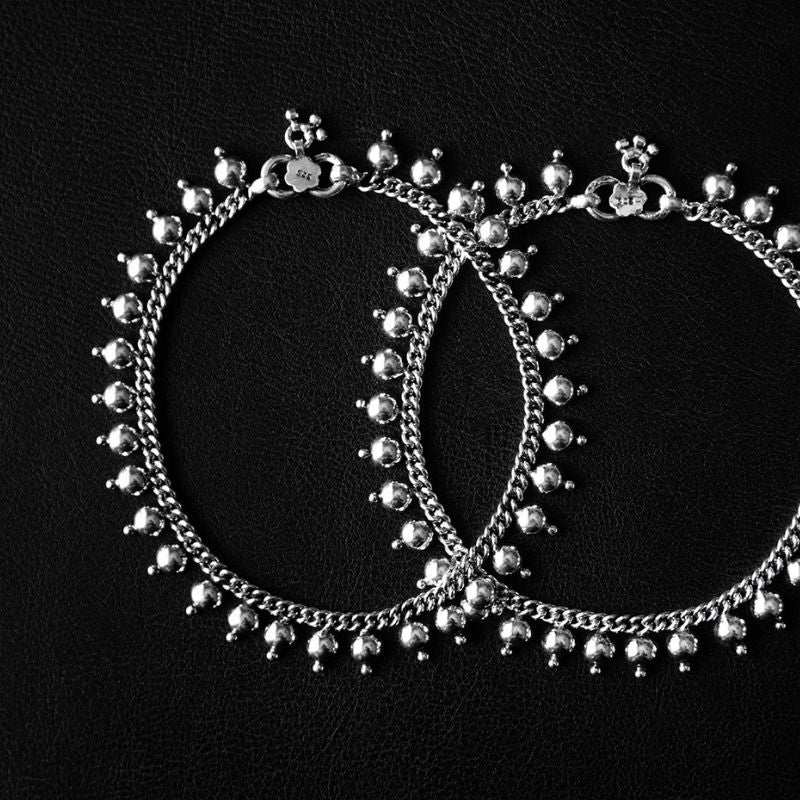 Devī | Bracelet de cheville - NOIR KĀLA