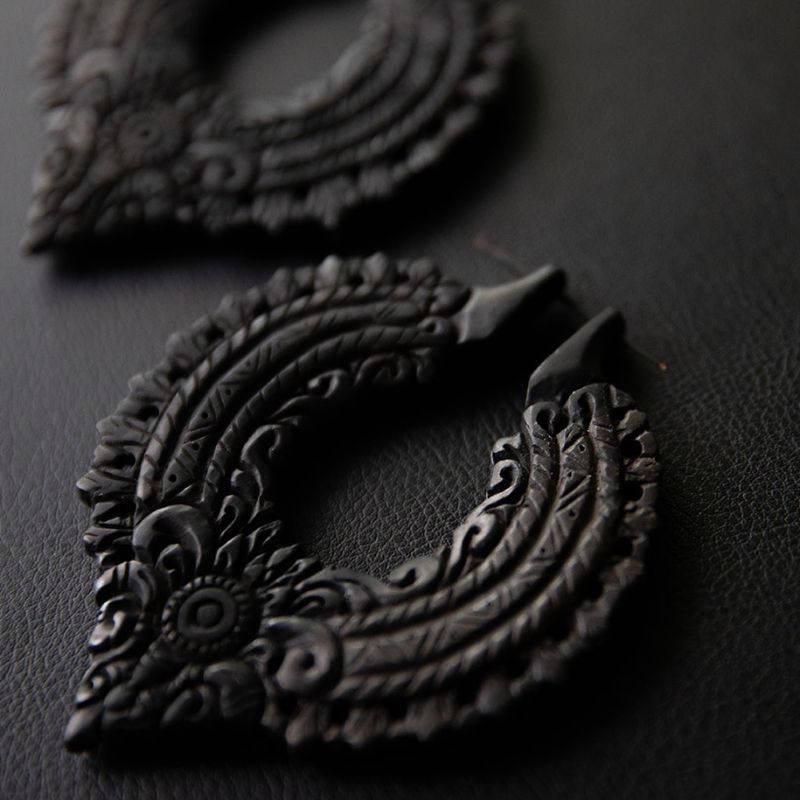 Product - NOIR KĀLA