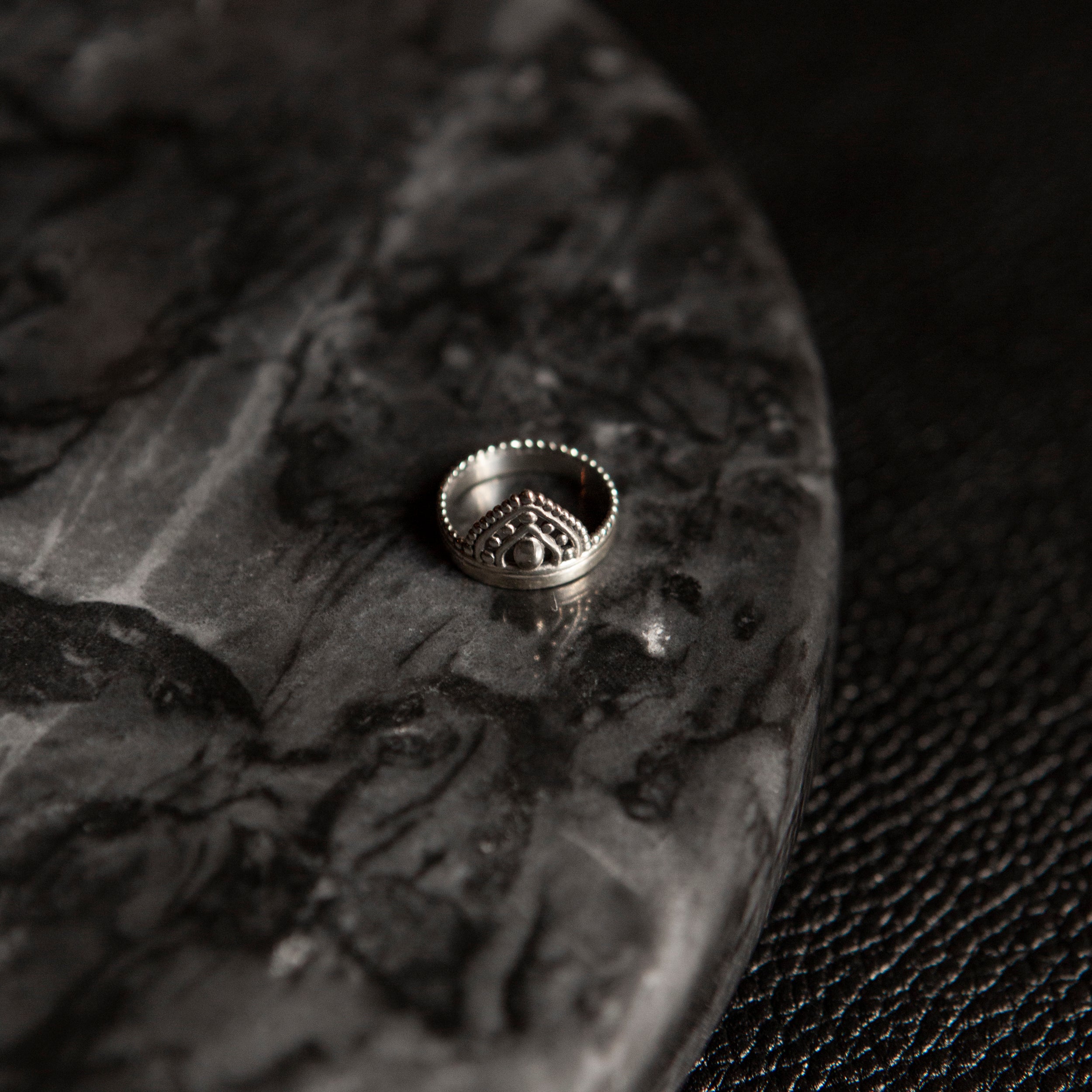 Product - NOIR KĀLA