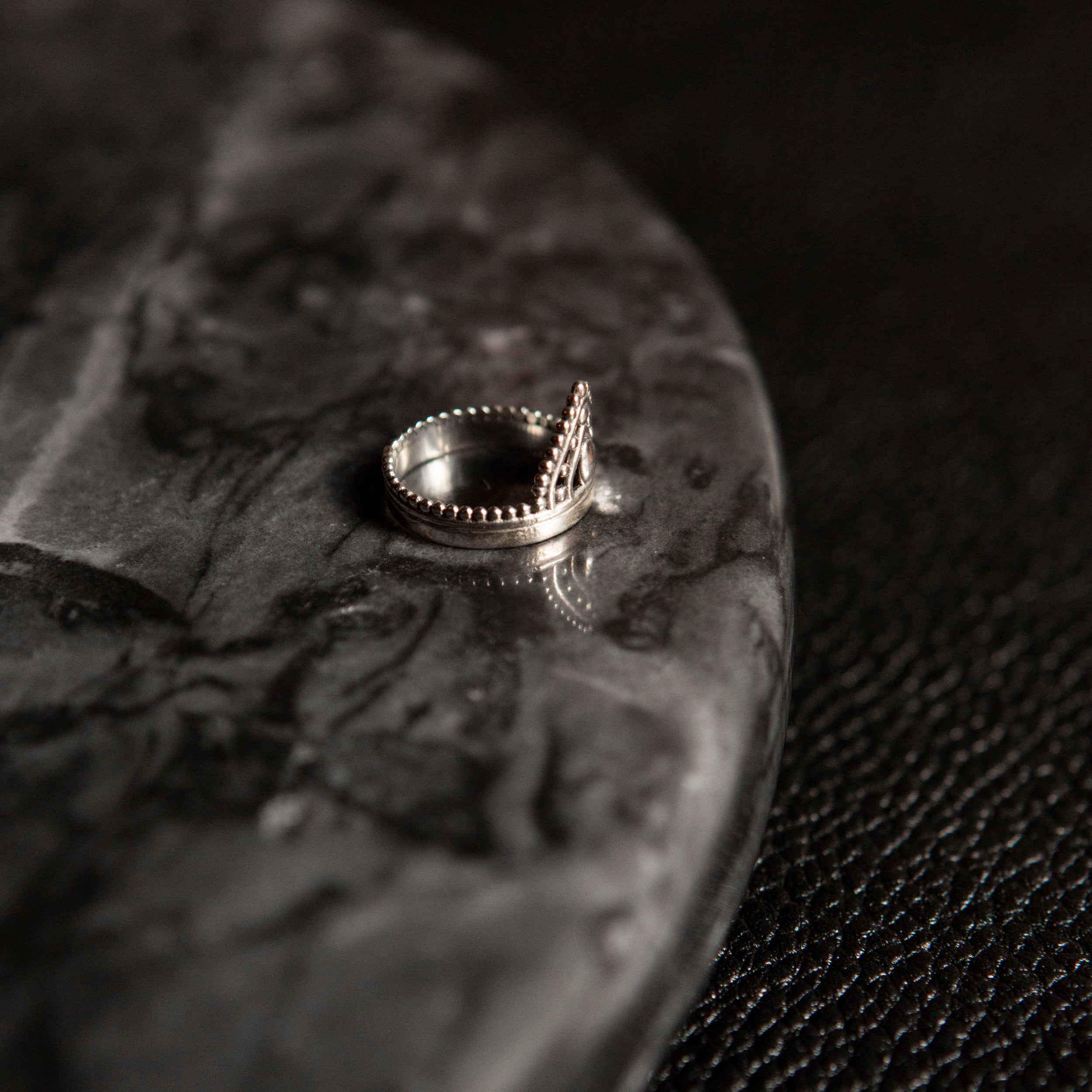 Product - NOIR KĀLA