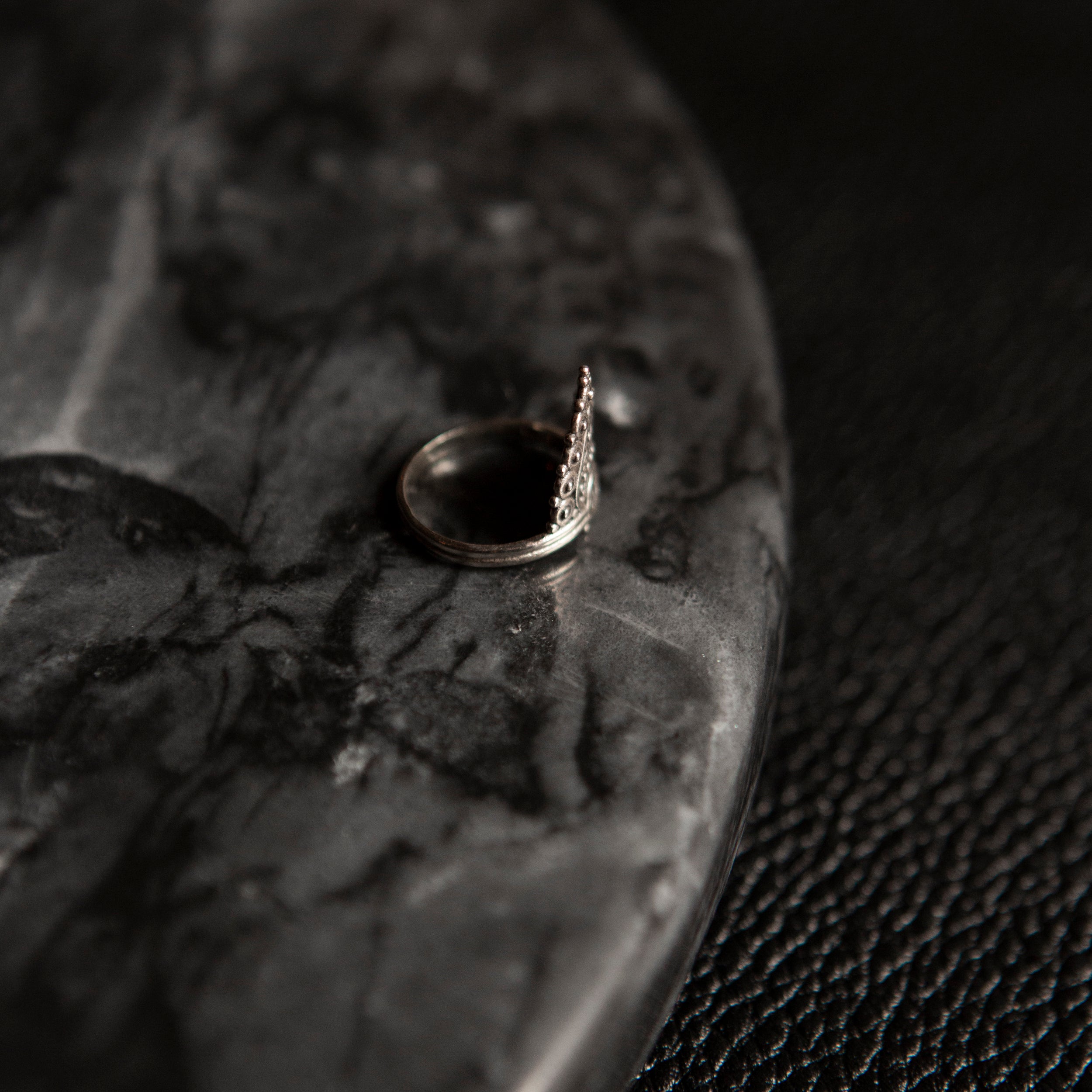 Product - NOIR KĀLA