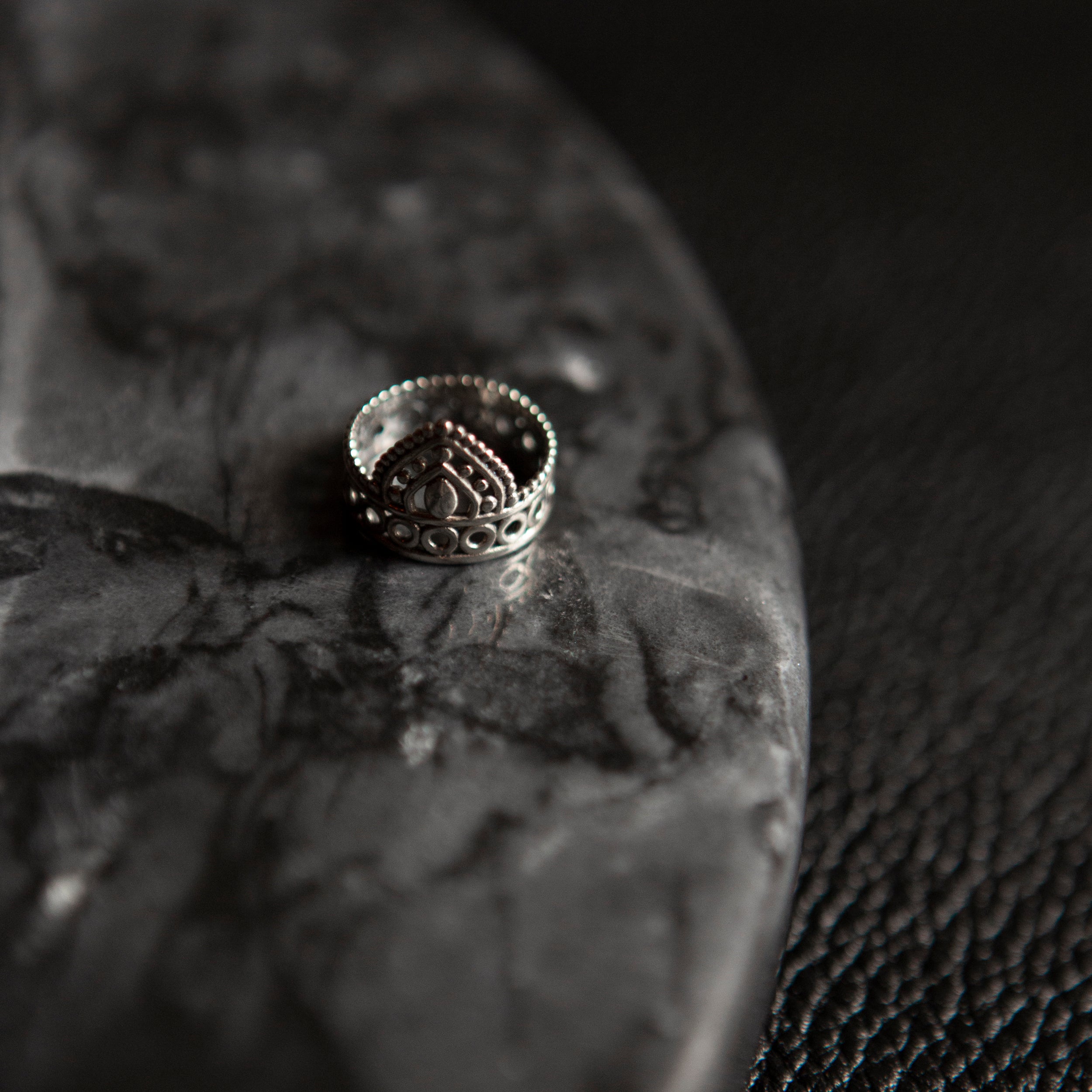 Product - NOIR KĀLA