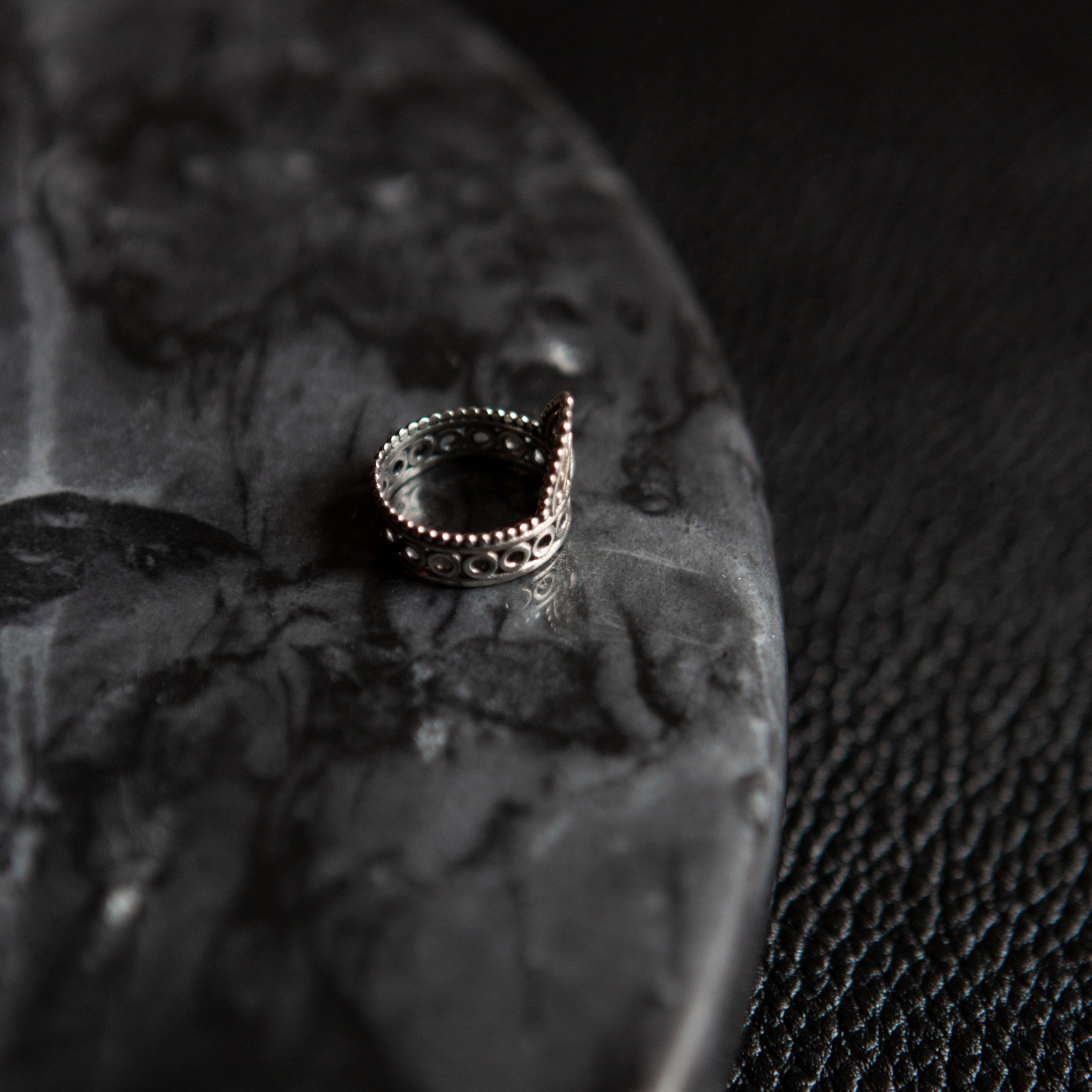 Product - NOIR KĀLA