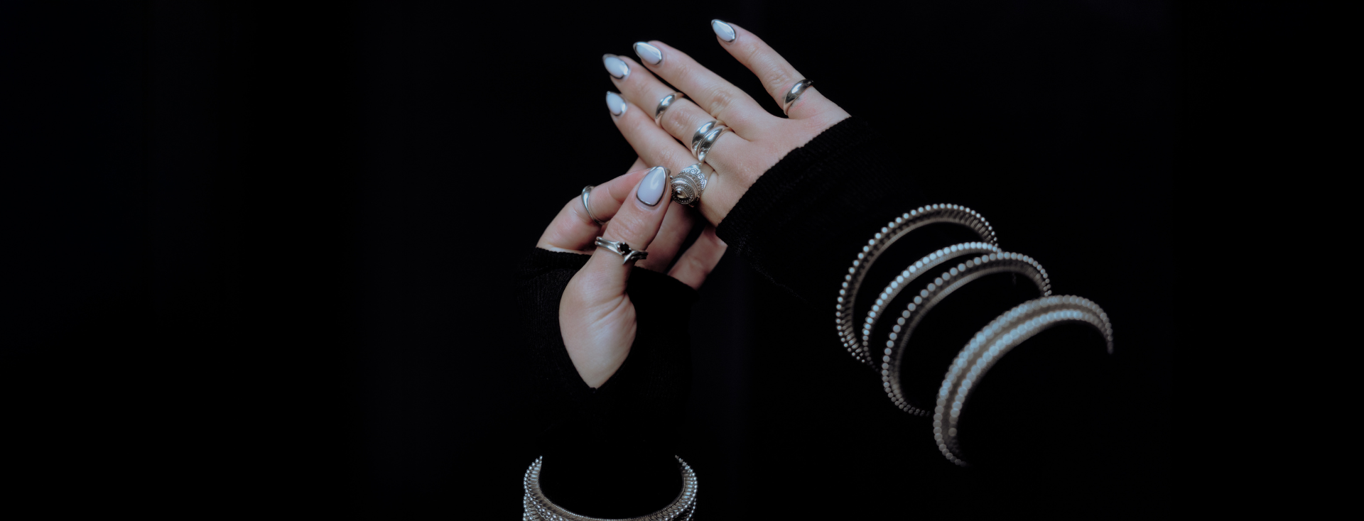 925 Sterling Silver Earrings | Designer Jewelry for Every Archetype - NOIR KĀLA