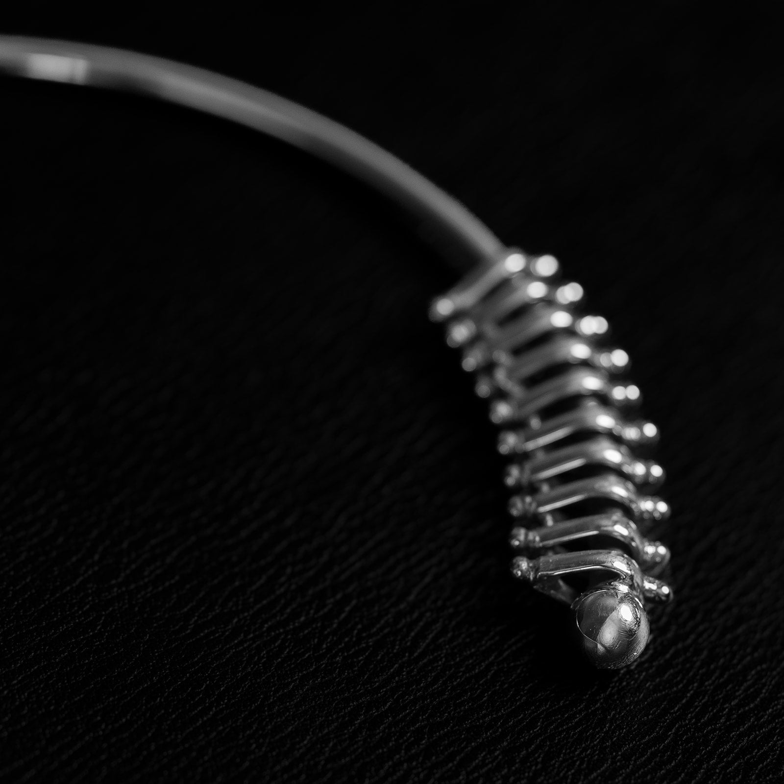 Spine Torque | Hoop Necklace - 925 Silver
