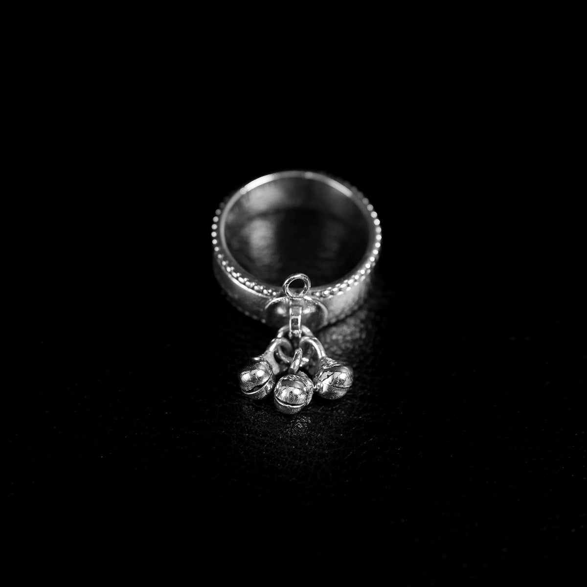 Dangling Bells | Ring - 925 Silver