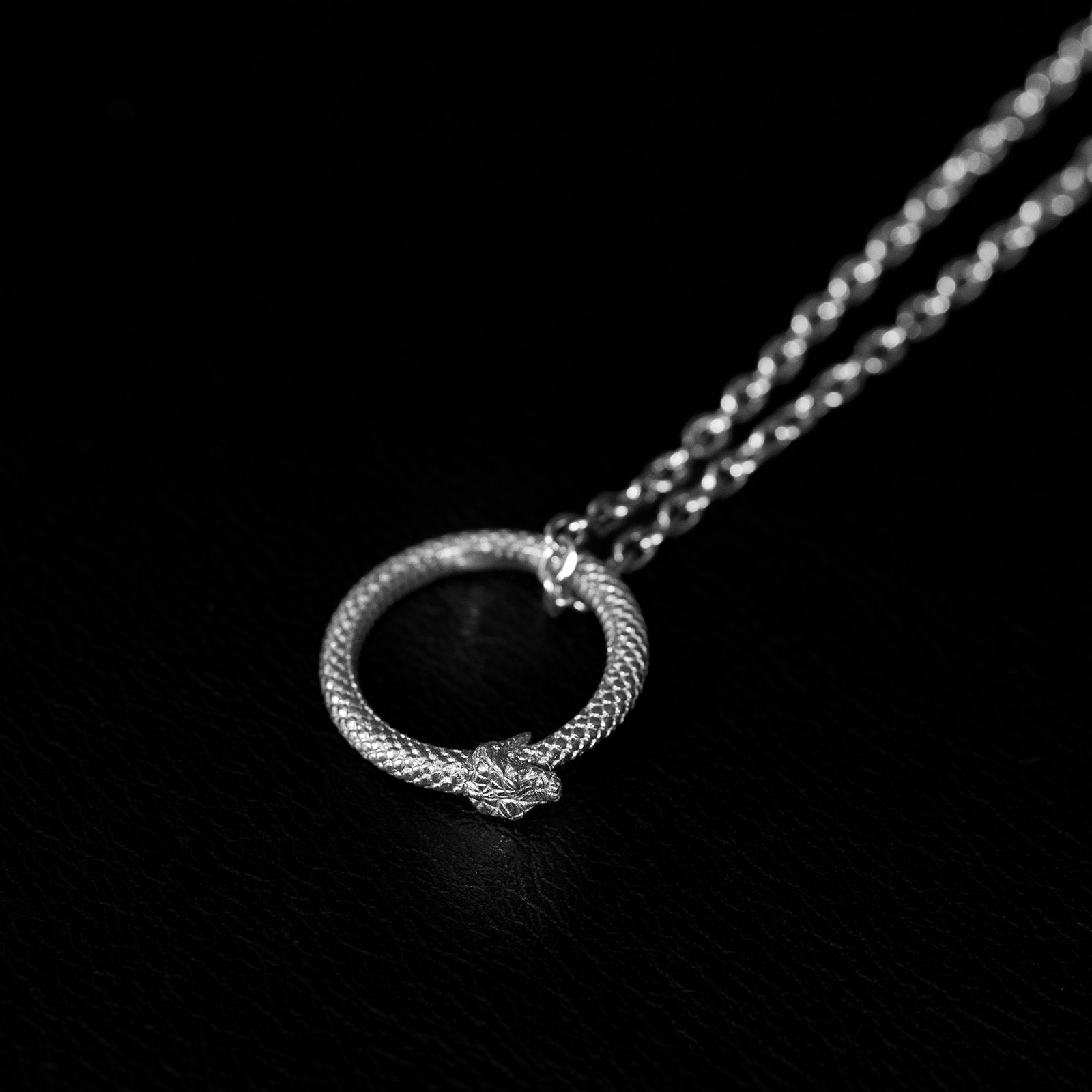 Ouroboros | Collier pendentif