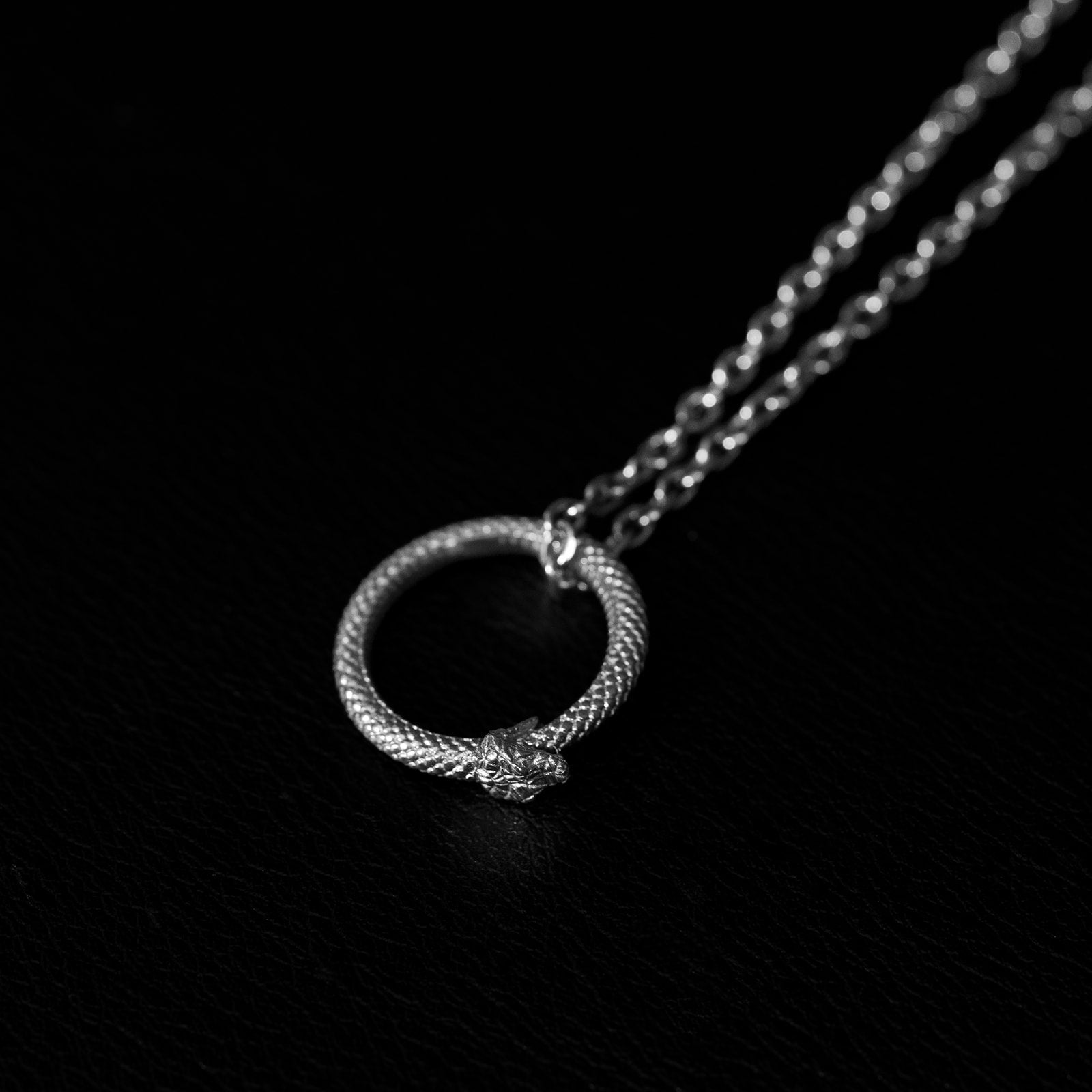 Ouroboros | Collier pendentif