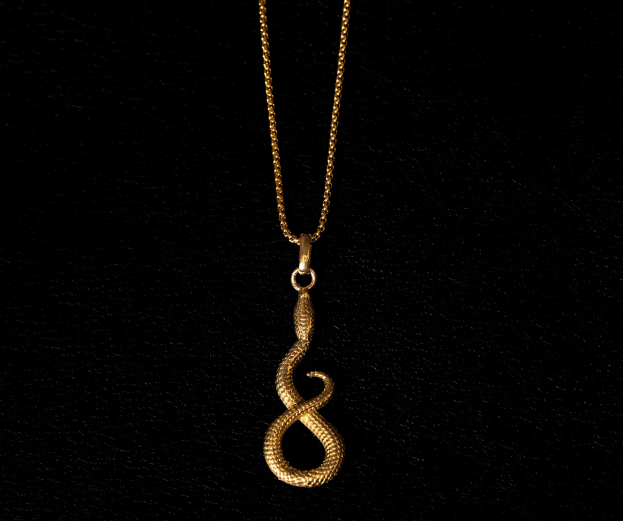 Gold Snake Chain vs Cable Chain