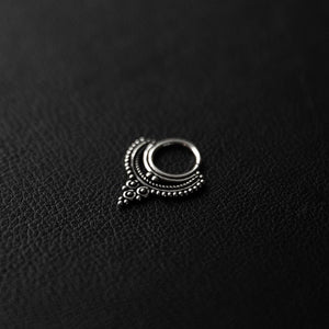 Divine | Septum