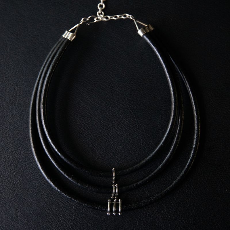 Karma II | Collier tour de cou