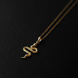 Serpentine | Pendant Necklace - Gold