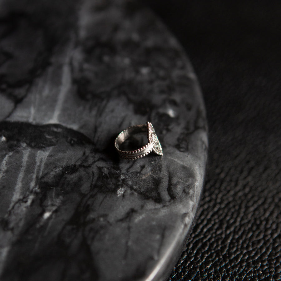 Māyā | Ring